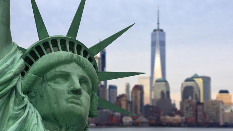 自由女神像皇冠内的观景窗 自由女神像皇冠内的观景窗