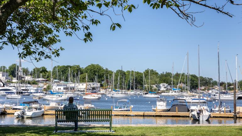 长岛海湾的船只