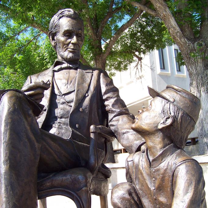 南达科他州拉皮德城的林肯雕像 南达科他州拉皮德城的林肯雕像