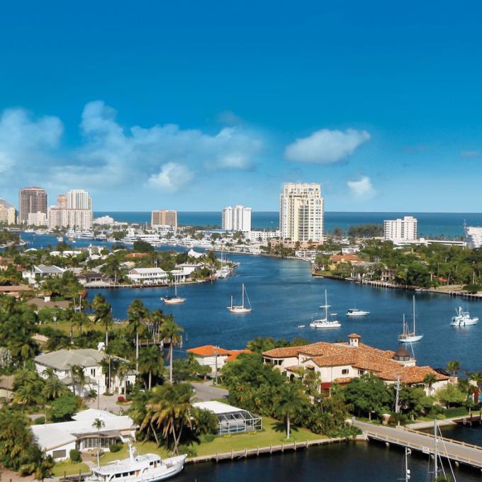 “美国威尼斯”的众多水道 “美国威尼斯”的众多水道