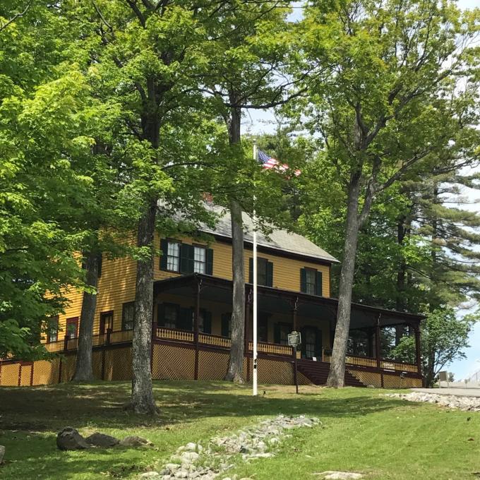 麦格雷戈山中尤利西斯·辛普森·格兰特故居州立历史遗址的外景