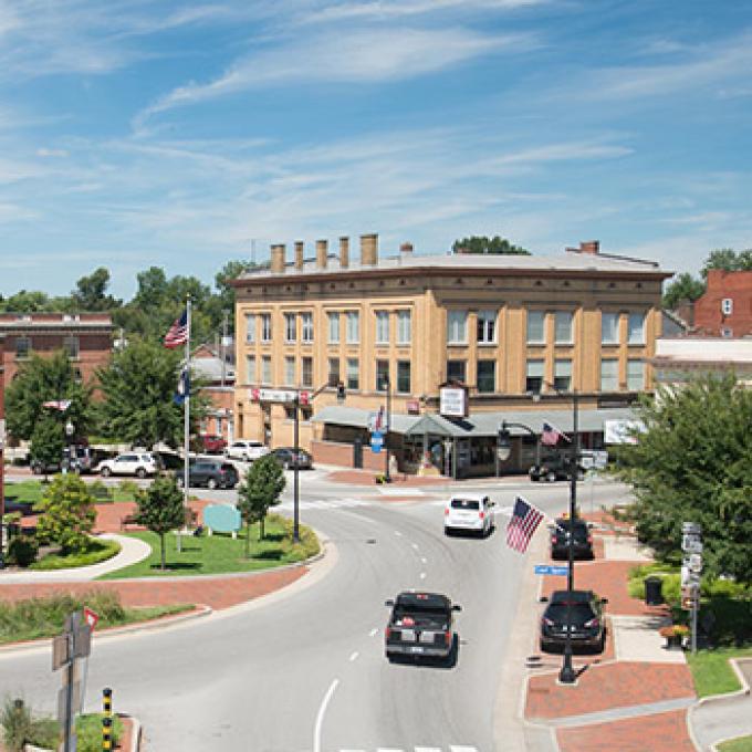 One of many scenic streets in Bardstown, Kentucky