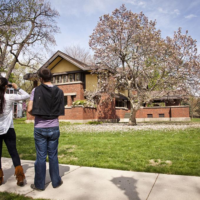A Frank Lloyd Wright-designed building in Oak Park, Illinois A Frank Lloyd Wright-designed building in Oak Park, Illinois