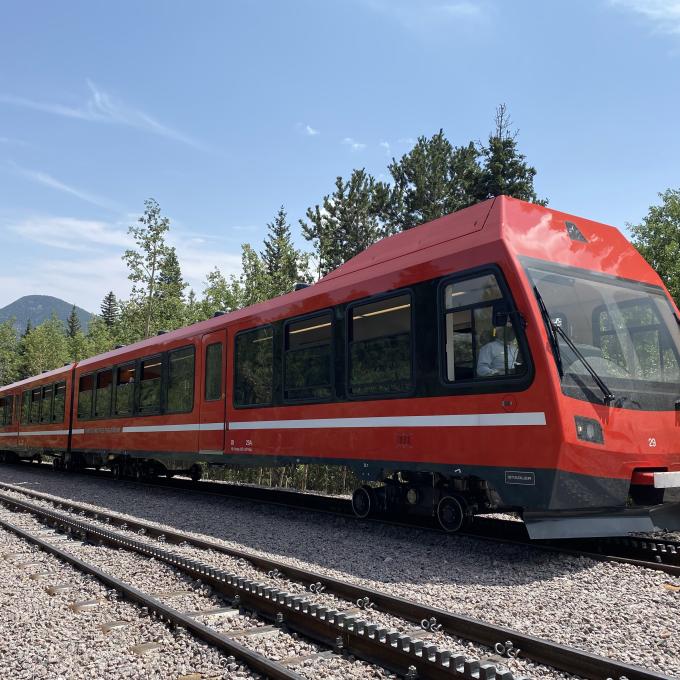 布罗德莫派克峰齿轨铁路