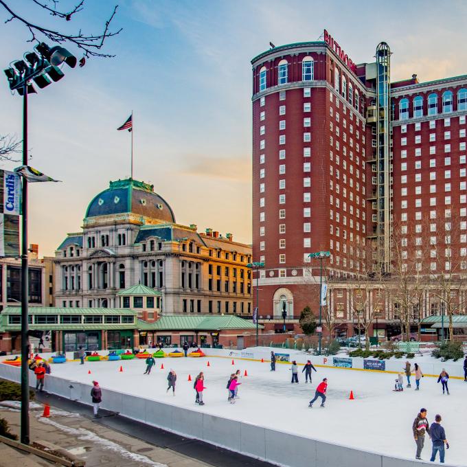 在罗德岛州普罗维登斯溜冰 在罗德岛州普罗维登斯溜冰