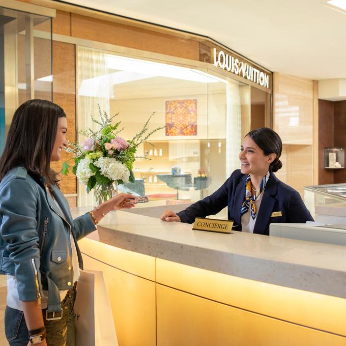 加利福尼亚州科斯塔梅萨南海岸广场的礼宾服务 加利福尼亚州科斯塔梅萨南海岸广场的礼宾服务