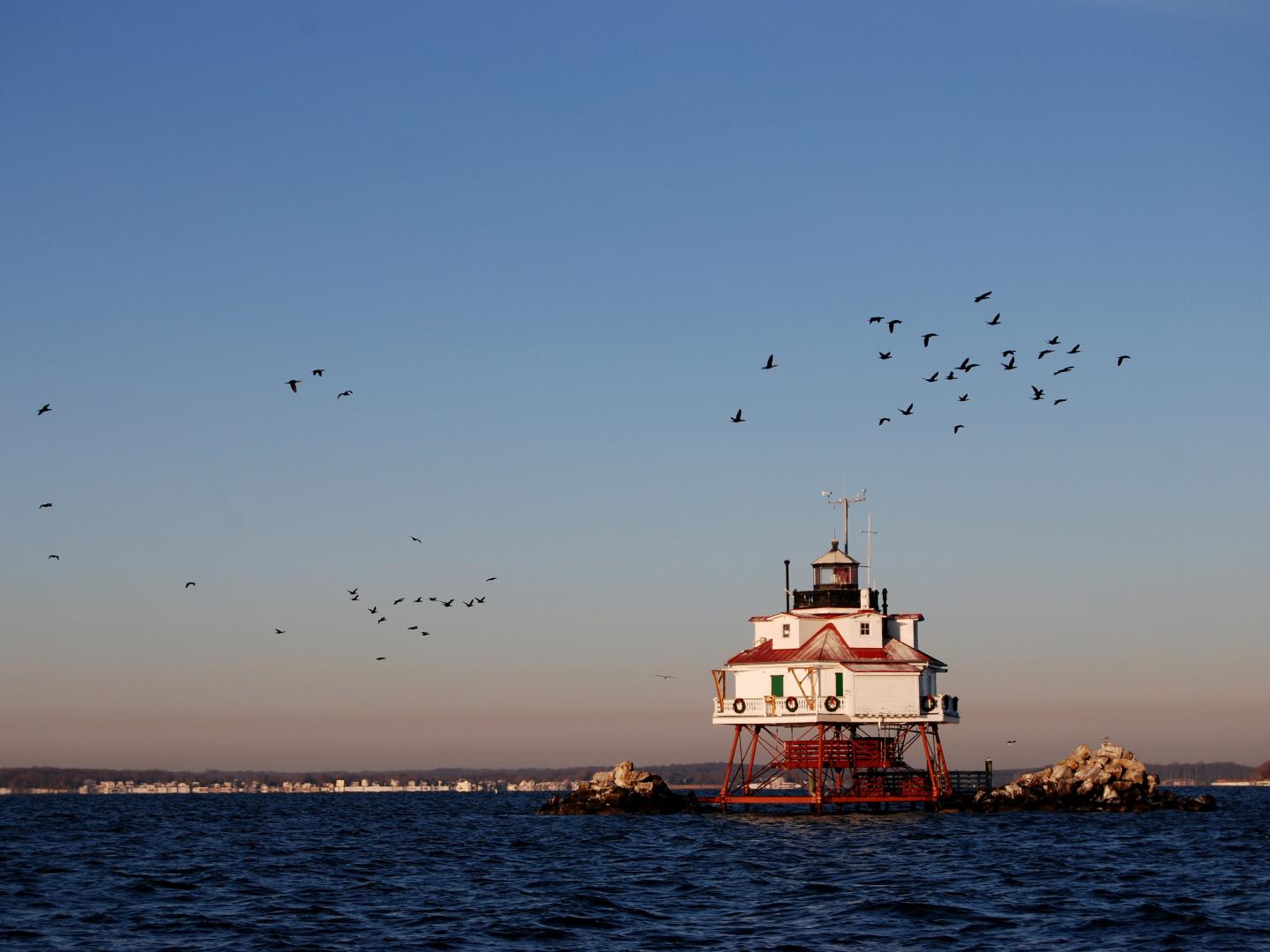 切萨皮克湾上的托马斯角灯塔 切萨皮克湾上的托马斯角灯塔