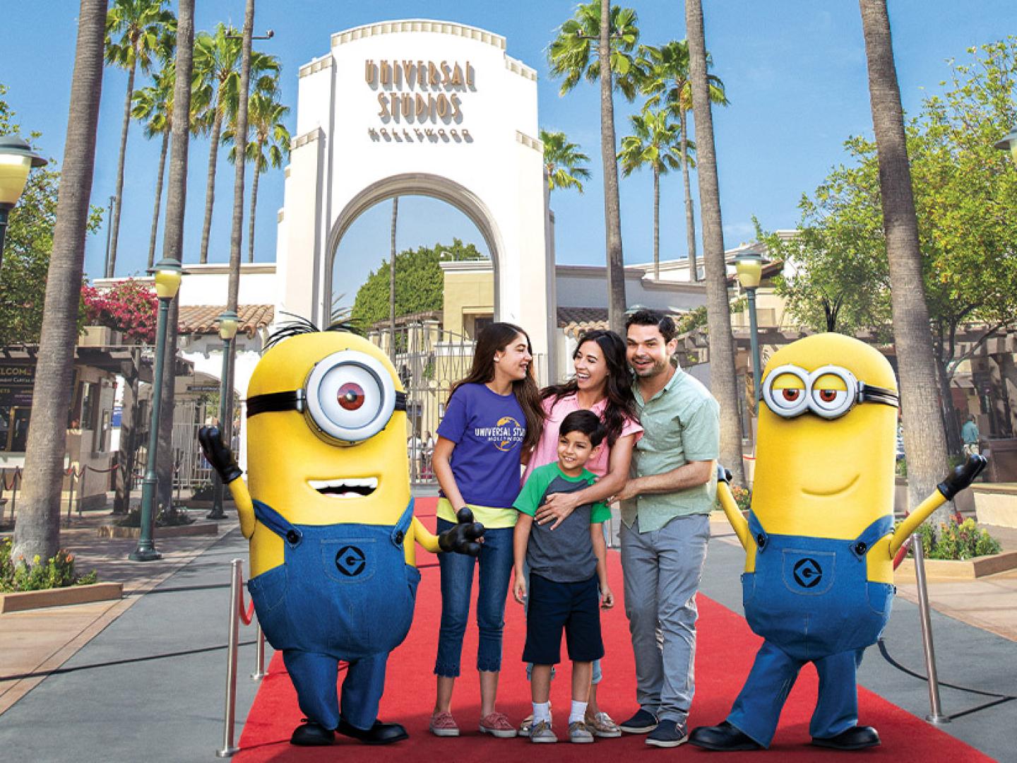 在 Universal Studios Hollywood 与小黄人亲切会面