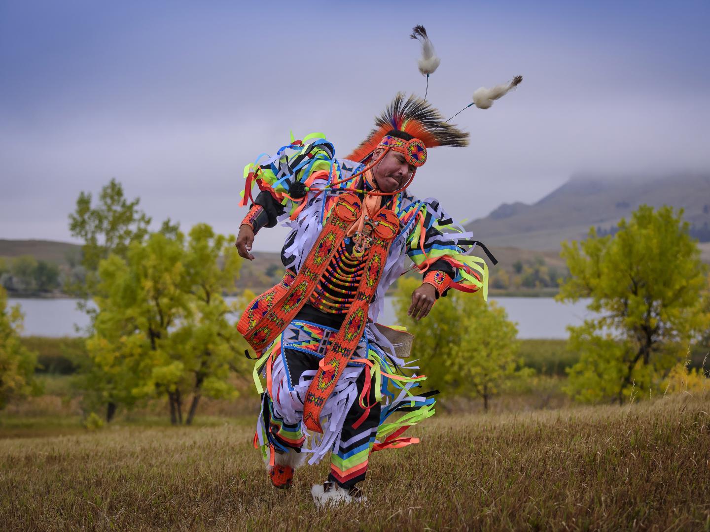 南达科他州帕瓦节中的舞者