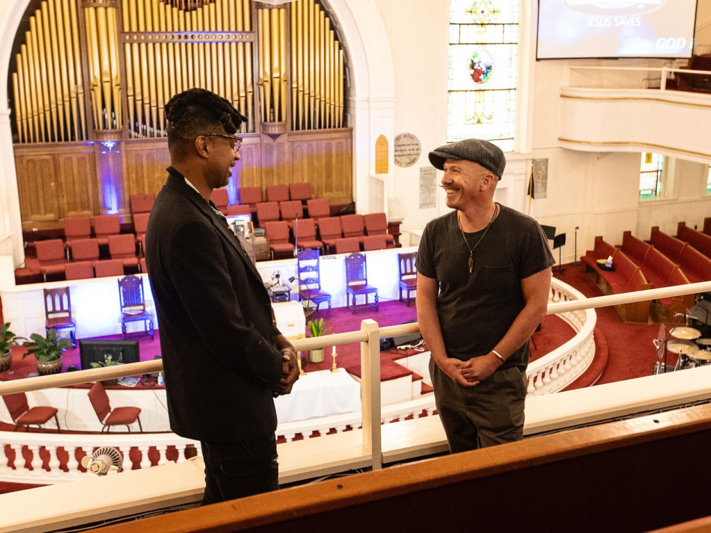 GoUSA TV 系列片 Notes from the USA 的剧照展现了 Foy Vance 在佐治亚州亚特兰大的旅游场景