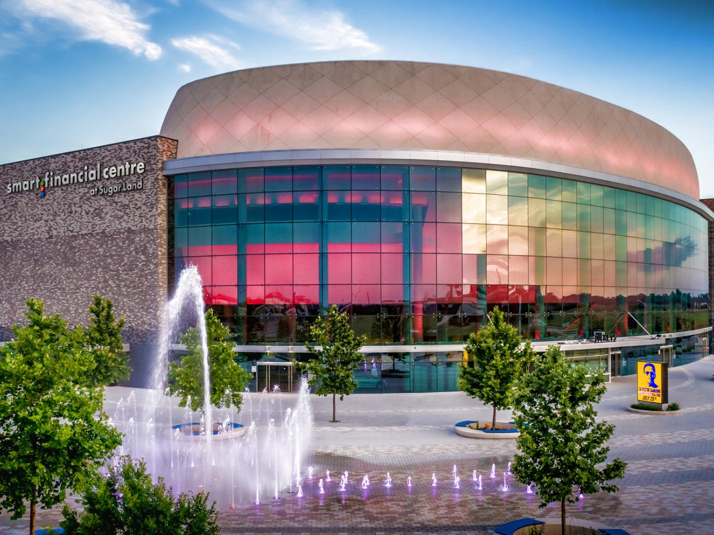 德克萨斯州舒格兰智能金融中心的外观