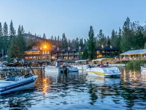 On Bass Lake, the popular Jazz on the Lake