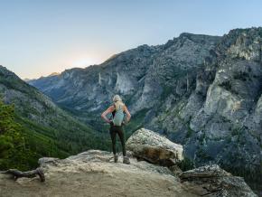 蒙大拿州汉密尔顿郊外布洛杰特峡谷步道 (Blodgett Canyon Trail) 上的壮丽风景 蒙大拿州汉密尔顿郊外布洛杰特峡谷步道 (Blodgett Canyon Trail) 上的壮丽风景