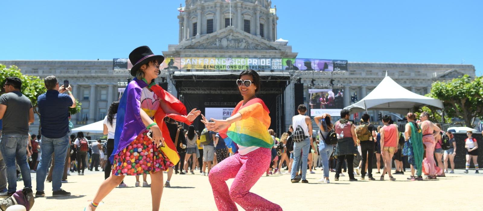 在加利福尼亚州旧金山庆祝骄傲节