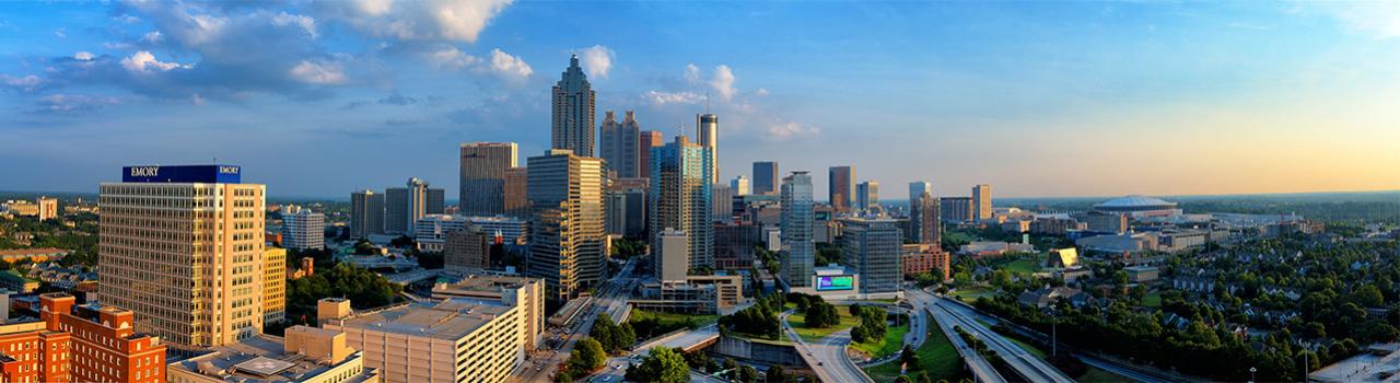 白天可欣赏佐治亚州亚特兰大天际线的壮美奇观