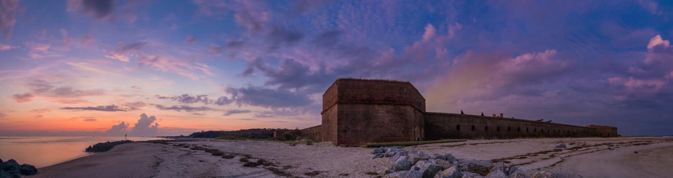 克林奇堡俯瞰着佛罗里达州阿米莉亚岛的大西洋