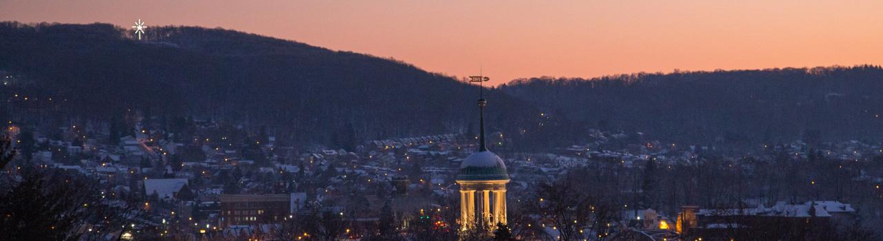 宾夕法尼亚州历史名城伯利恒冬季航拍图
