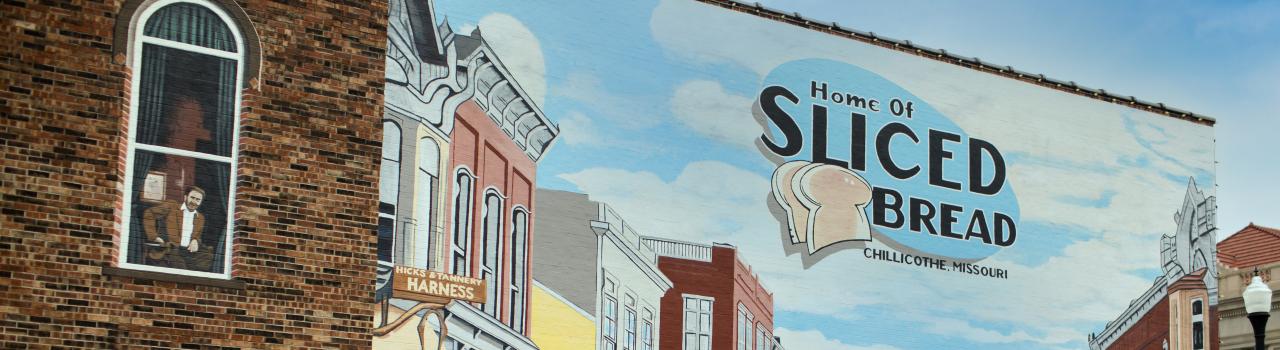 密苏里州奇利科西 Locust 街的“切片面包之乡”壁画