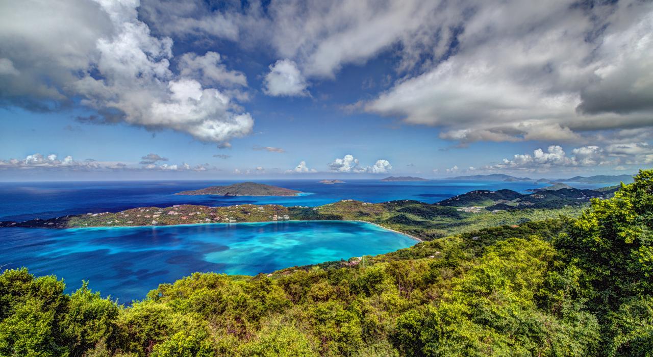 梅根湾与汉斯·洛利克岛风光