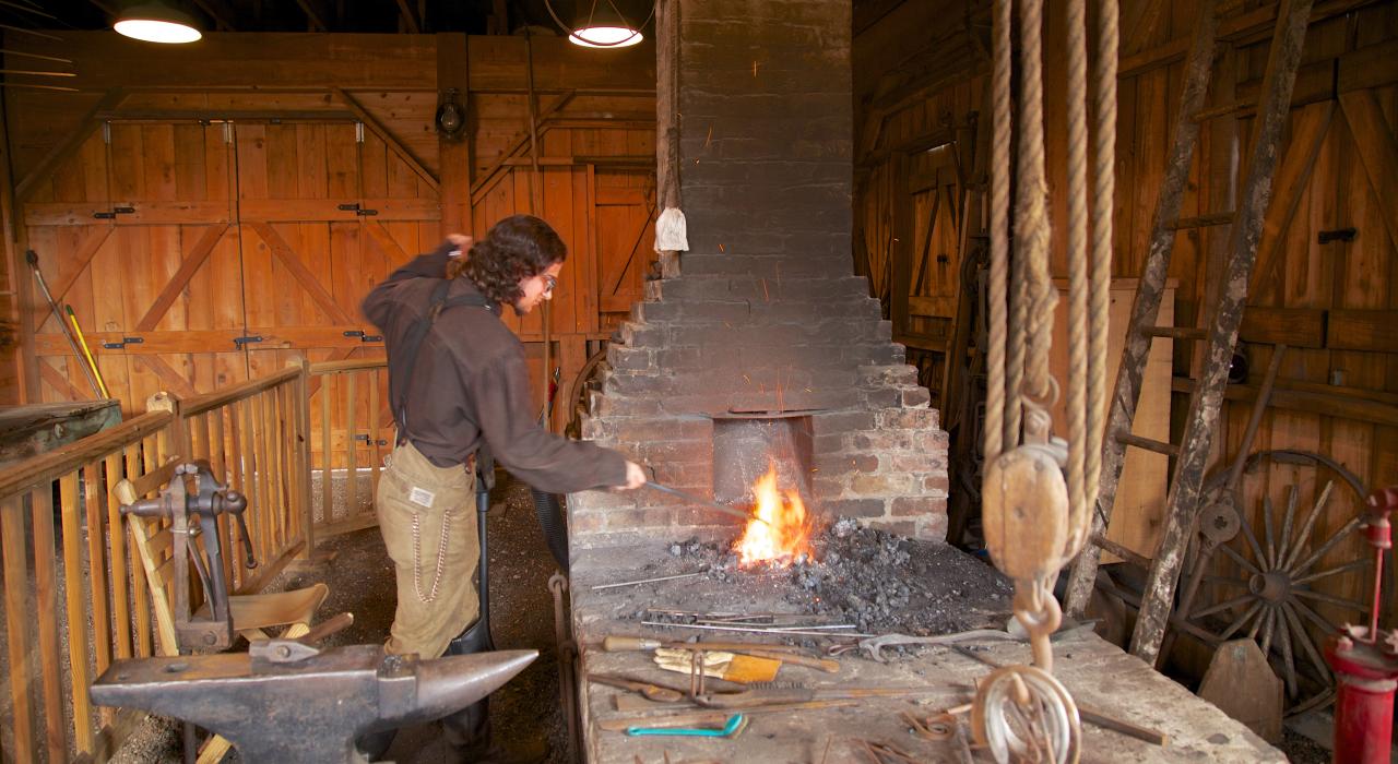 Blacksmith’s workshop at Oak Alley Plantation in Louisiana Blacksmith’s workshop at Oak Alley Plantation in Louisiana