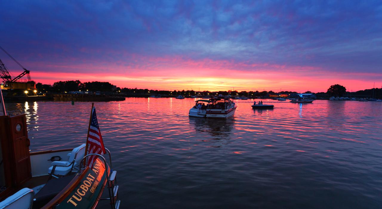 萨吉诺湾水滨美景 萨吉诺湾水滨美景