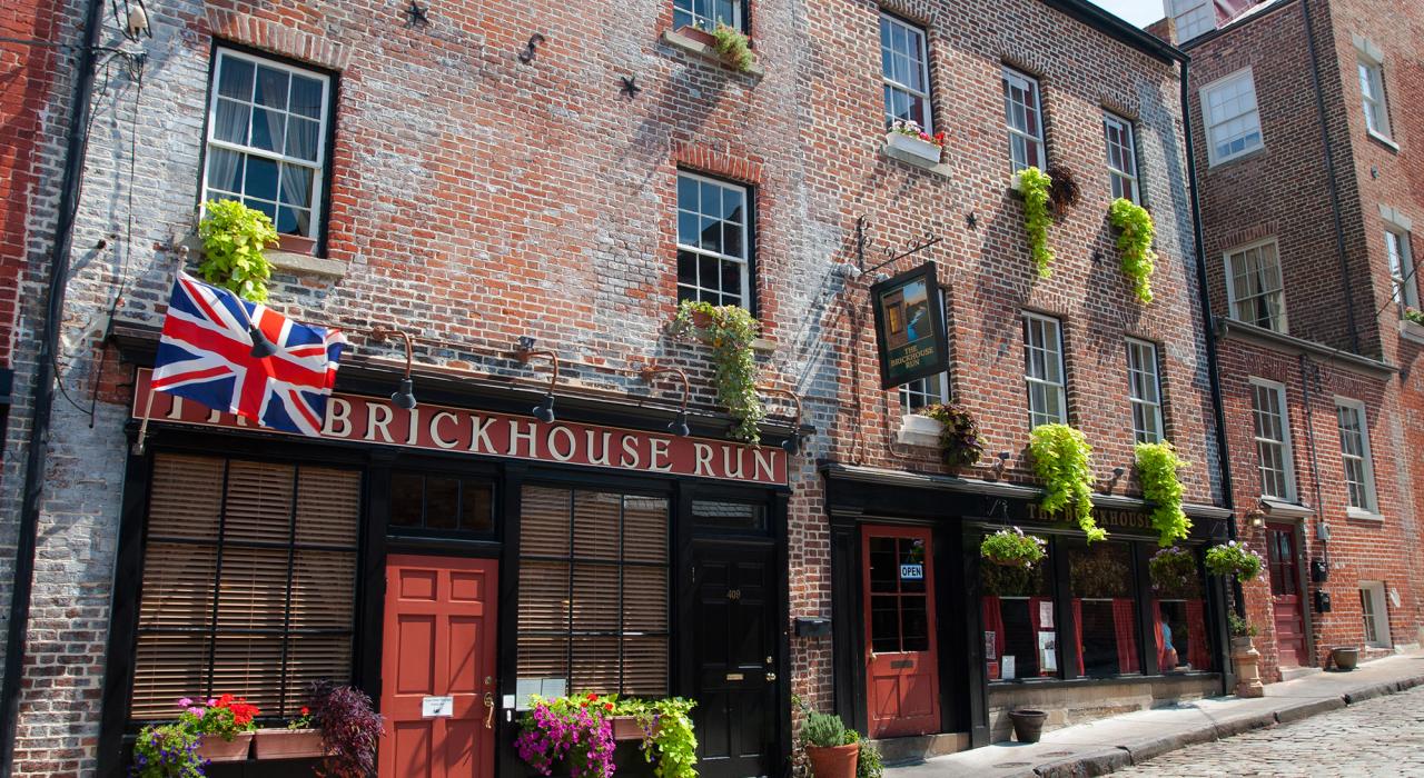 坐落于弗吉尼亚州里士满附近彼得斯堡的 Brickhouse Run,影片《林肯》中的场景之一 坐落于弗吉尼亚州里士满附近彼得斯堡的 Brickhouse Run,影片《林肯》中的场景之一