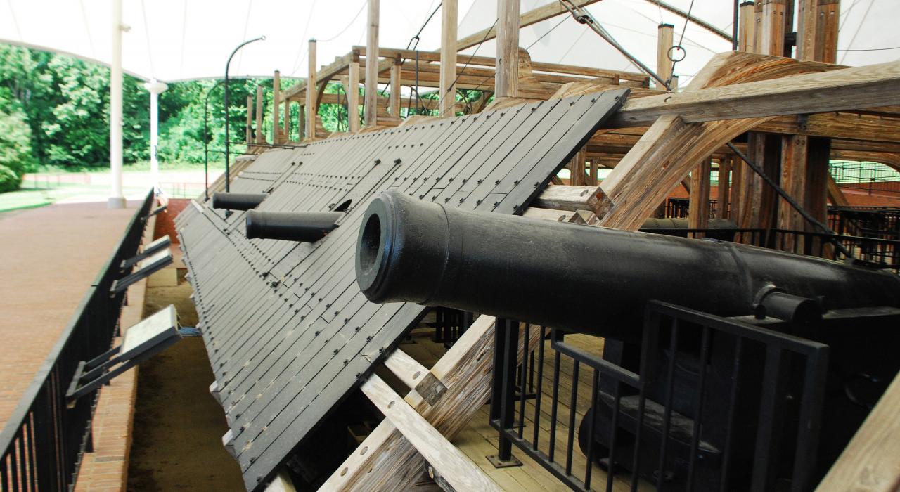 密西西比州维克斯堡以北仅几公里之外的维克斯堡国家军事公园,开罗号就在这座充满历史感的公园内 密西西比州维克斯堡以北仅几公里之外的维克斯堡国家军事公园,开罗号就在这座充满历史感的公园内