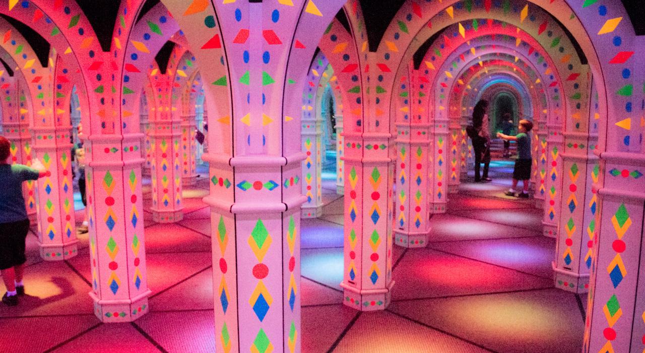 明尼苏达州布鲁明顿的 Mall of America 内的景点 明尼苏达州布鲁明顿的 Mall of America 内的景点