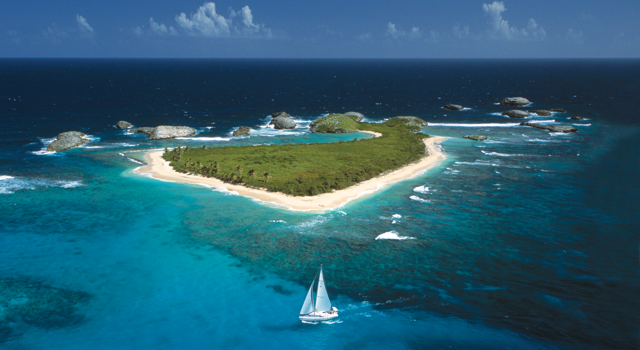 扬帆驶离波多黎各海岸