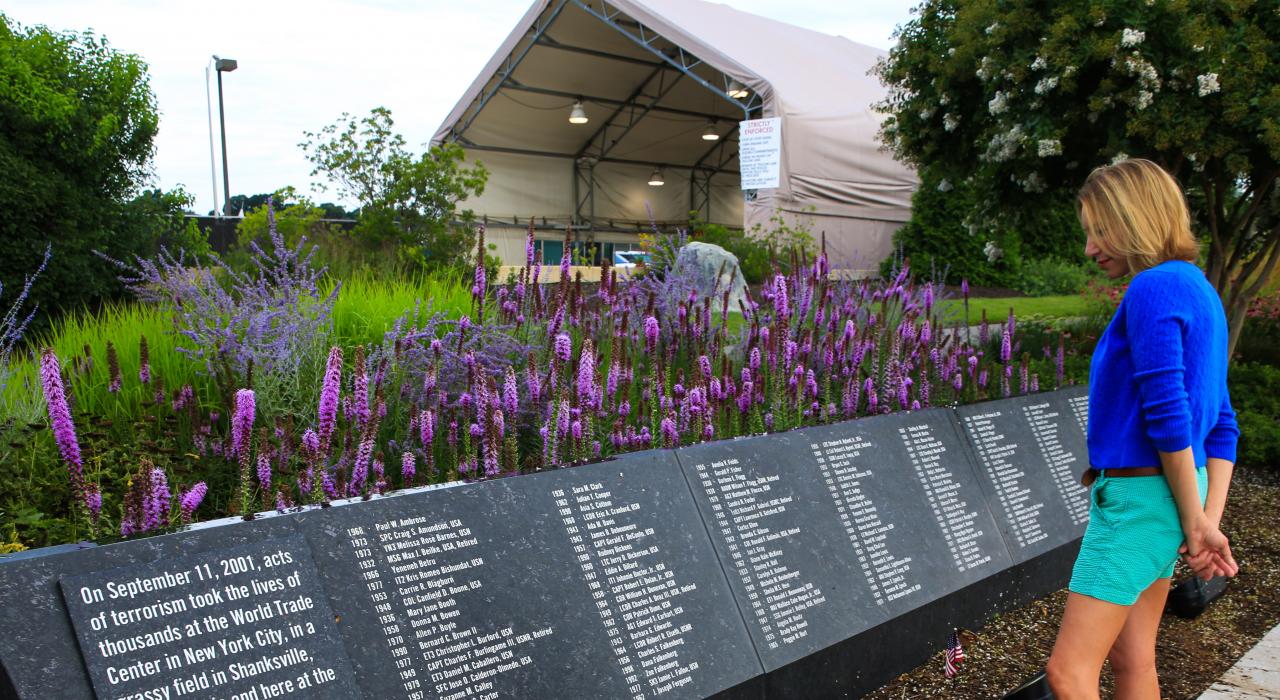 弗吉尼亚州阿灵顿的五角大楼 911 纪念碑