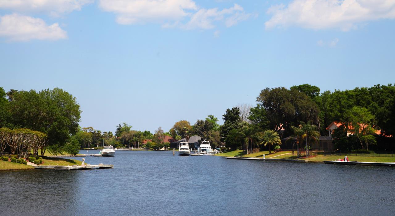 在杰克逊维尔享受一日泛舟时光