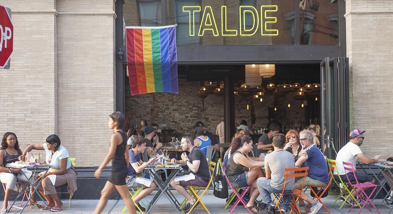 伊利街时尚街区户外餐饮 伊利街时尚街区户外餐饮