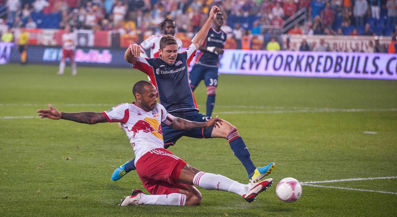 哈里森镇红牛竞技场的足球比赛 哈里森镇红牛竞技场的足球比赛