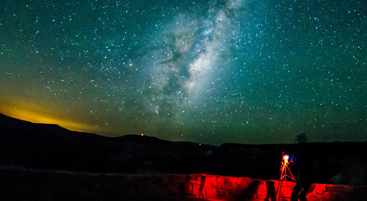 缀满锡达布雷克斯国家保护区夜空的繁星 缀满锡达布雷克斯国家保护区夜空的繁星