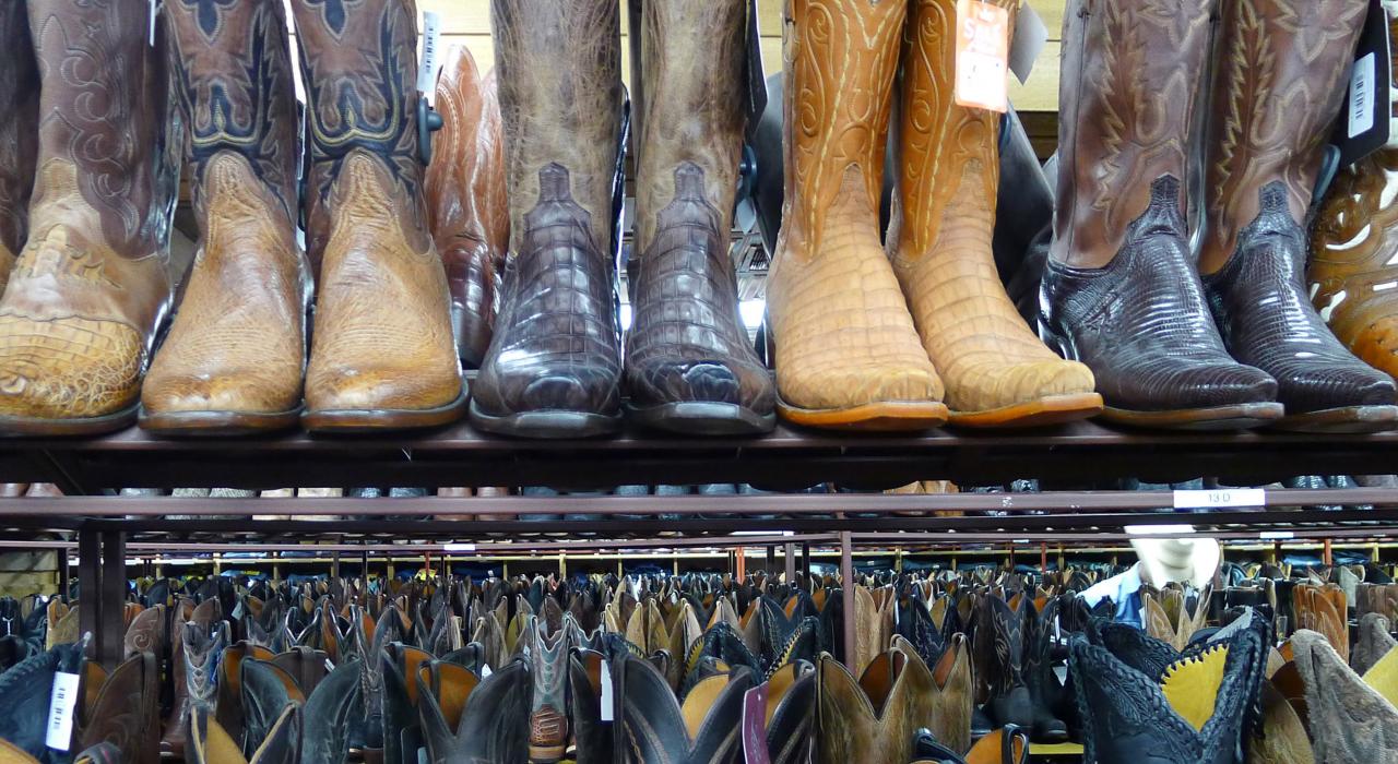 Allens Boots 鞋店陈列的漂亮鞋靴 Allens Boots 鞋店陈列的漂亮鞋靴
