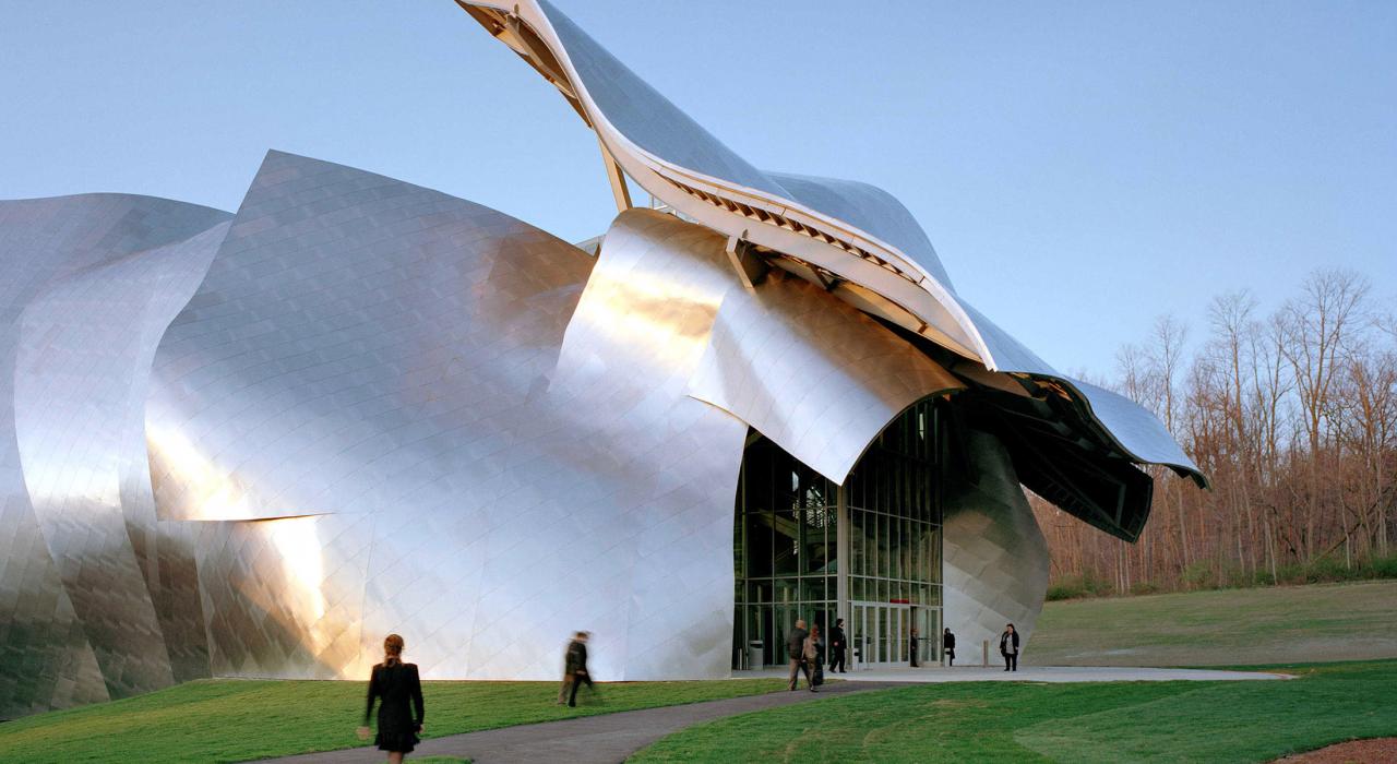 费舍尔表演艺术中心充满现代感的设计