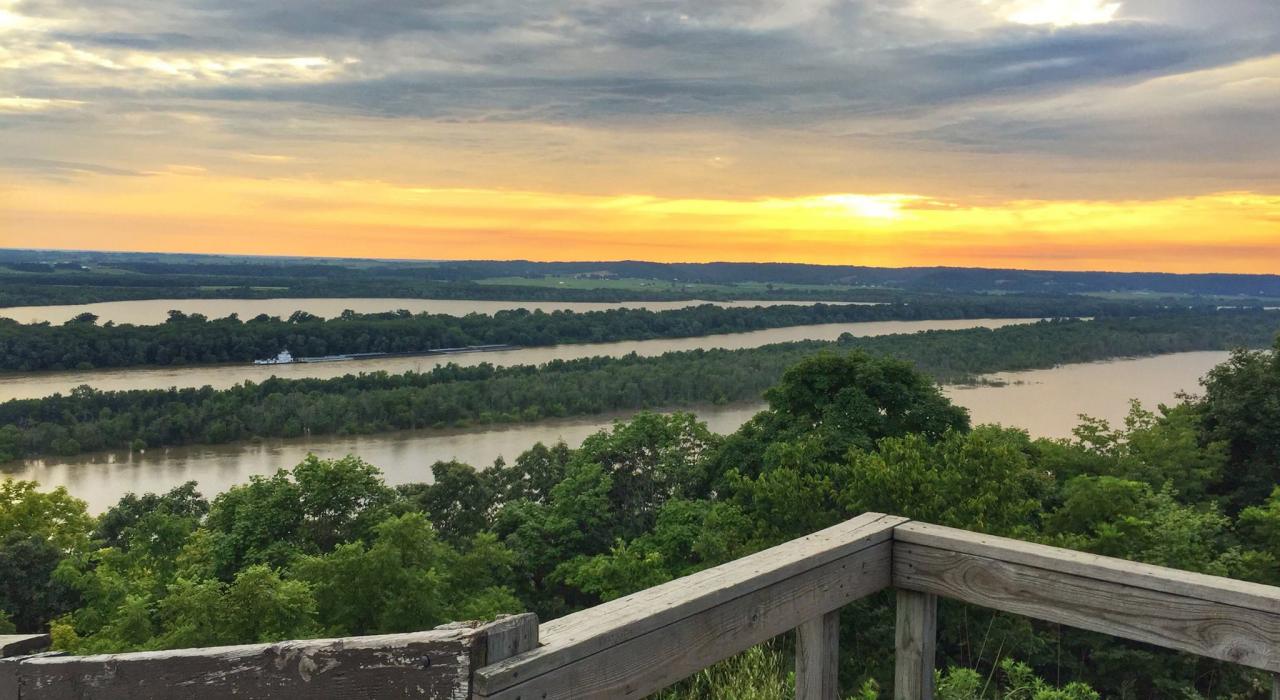 大河之路的迷人风光