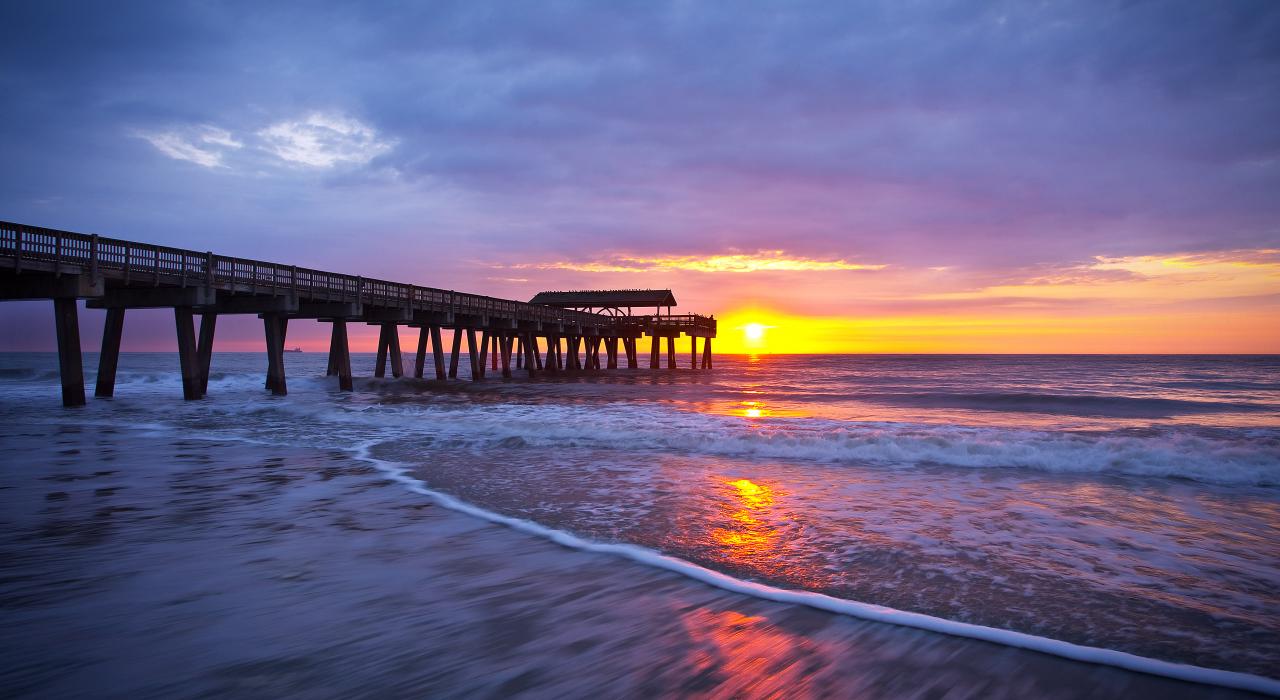 黄昏下的佐治亚海岸