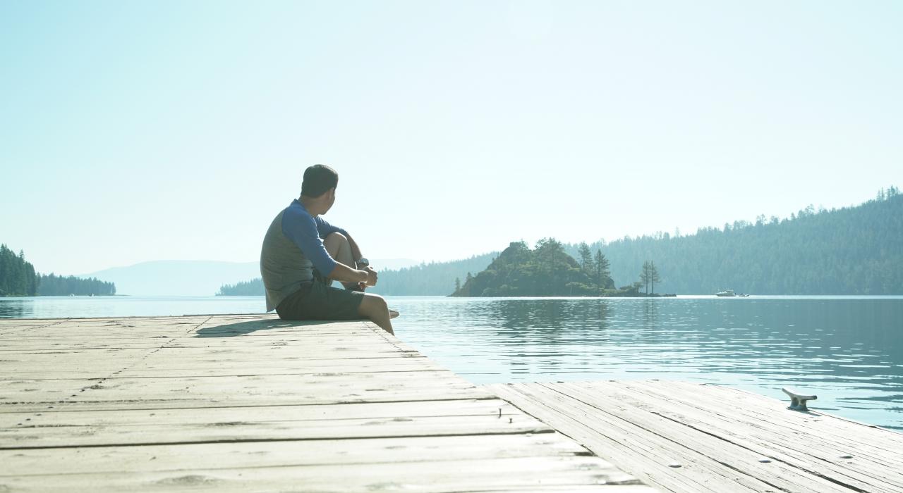 太浩湖湖畔悠闲看风景 太浩湖湖畔悠闲看风景