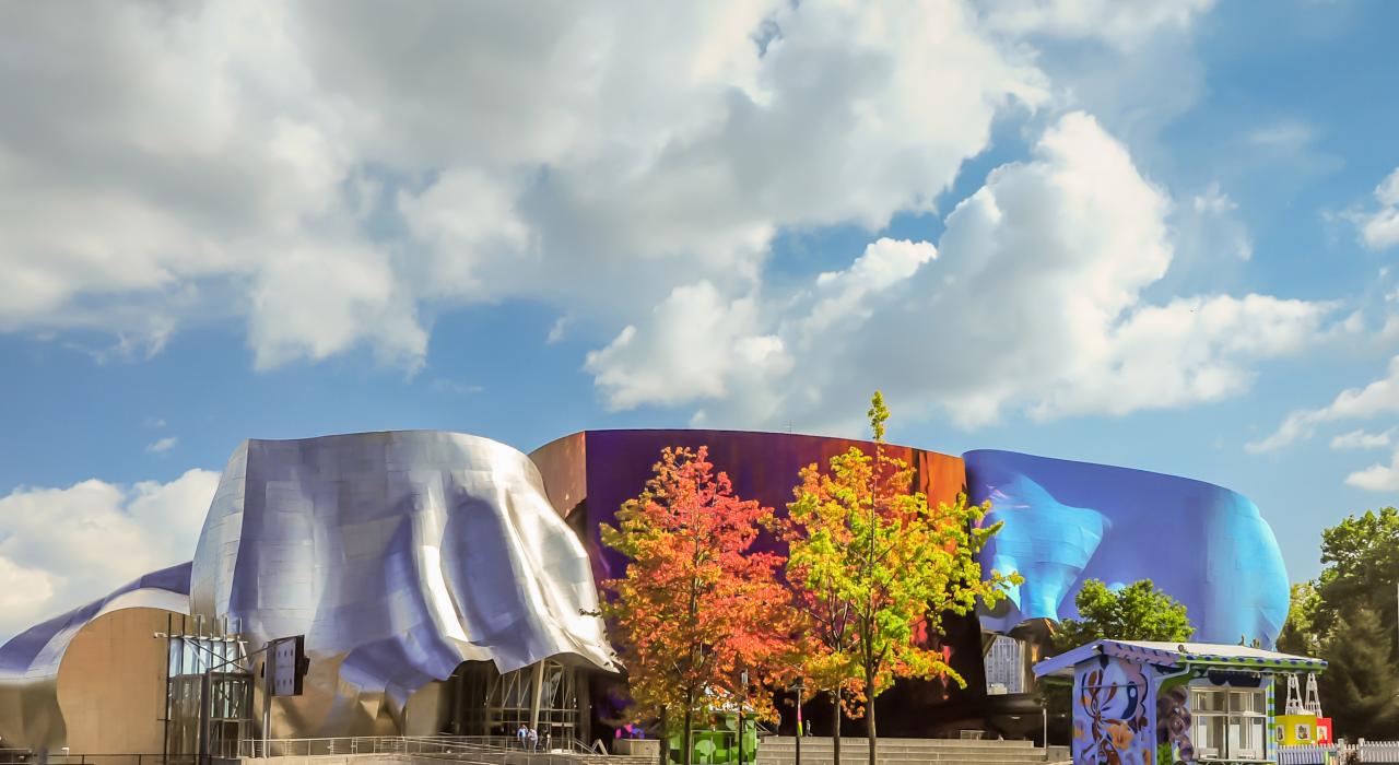 流行文化博物馆因它独特的颜色设计而出名 流行文化博物馆因它独特的颜色设计而出名