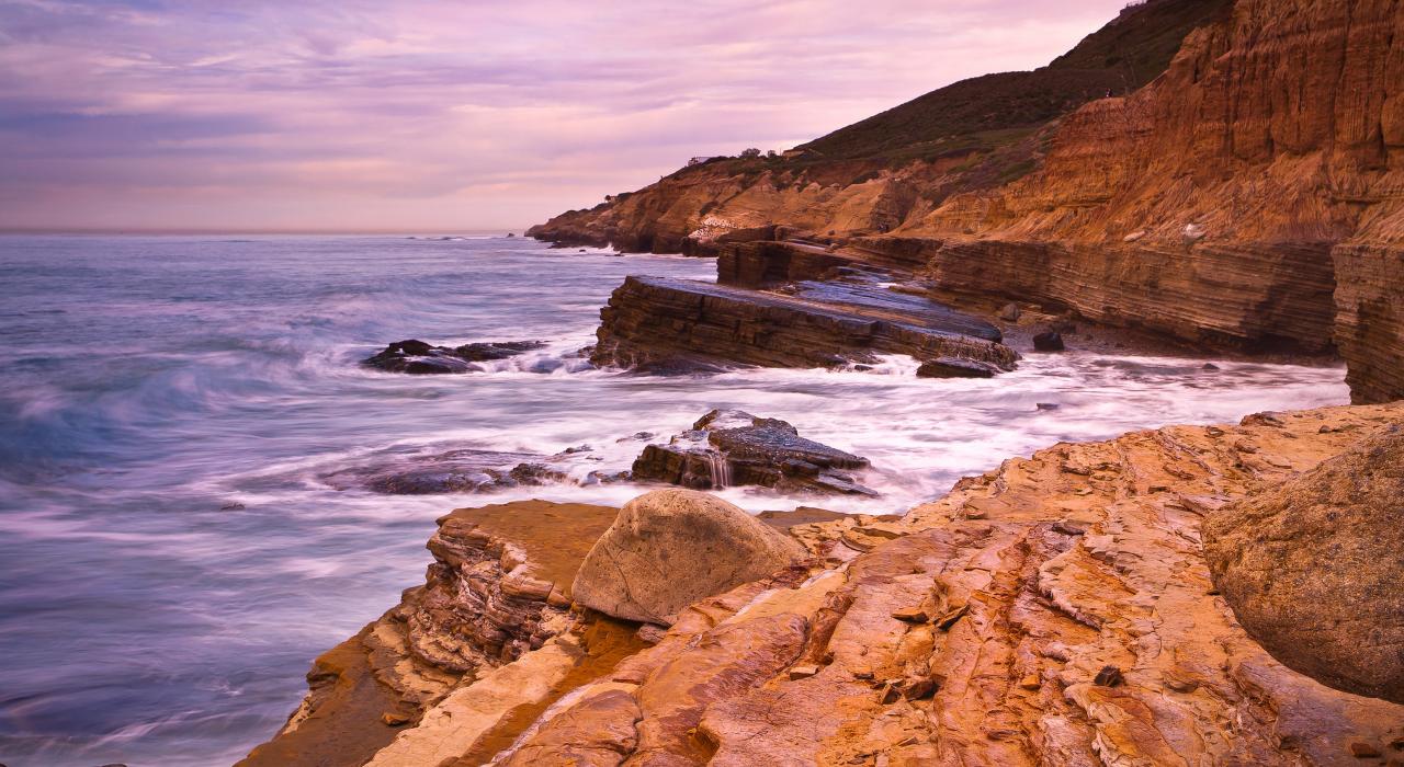 圣地亚哥卡布里洛国家纪念碑的潮汐 圣地亚哥卡布里洛国家纪念碑的潮汐