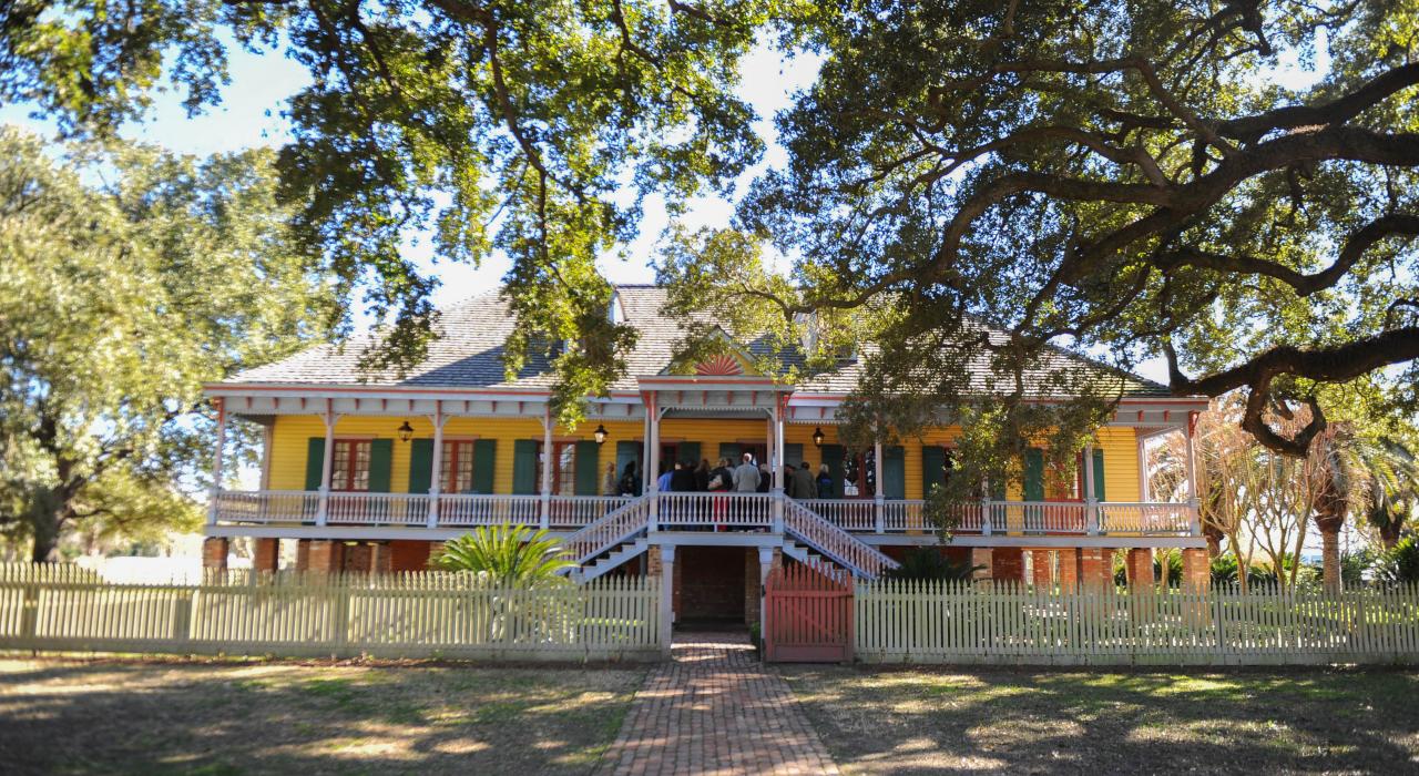 劳拉种植园的外部 劳拉种植园的外部