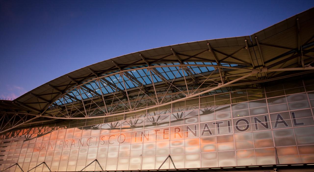 旧金山国际机场的标识