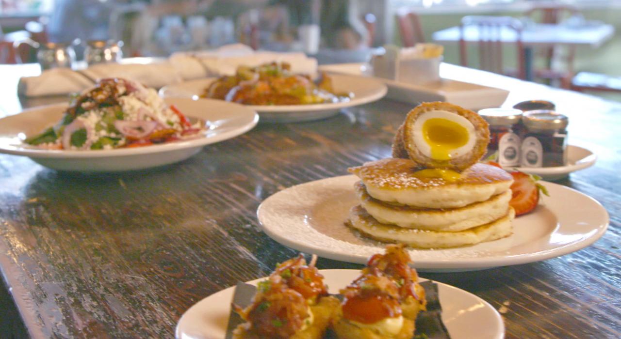 在内华达州拉斯维加斯 Eat 餐厅享用休闲主食