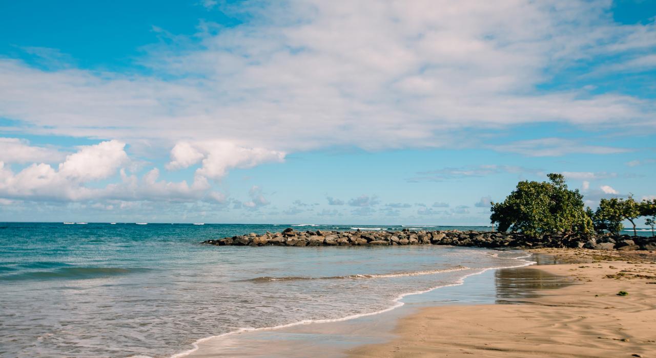 Balneario Manuel Morales,多拉多最受欢迎的公共海滩 Balneario Manuel Morales,多拉多最受欢迎的公共海滩