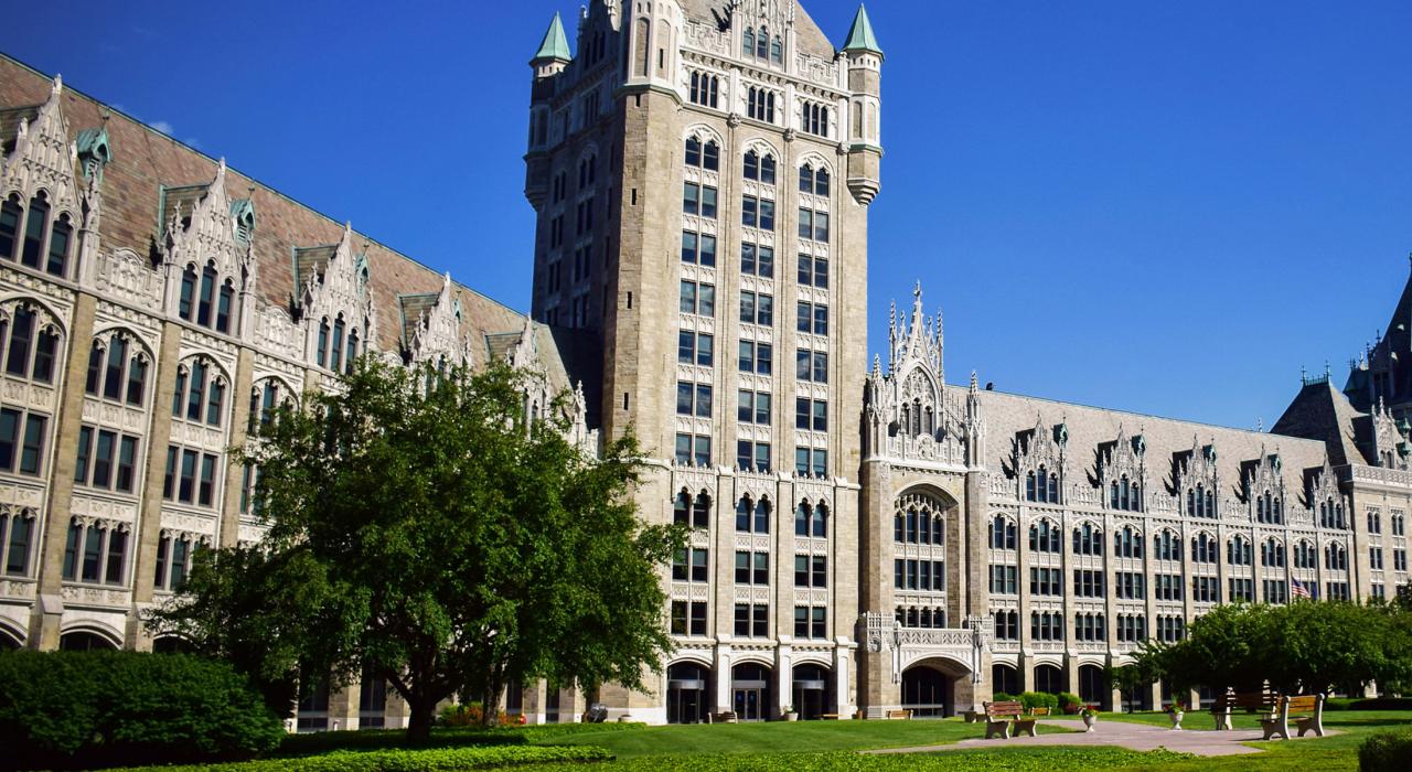 历史悠久的特拉华州以及哈德逊市中心建筑——这座城市的标志性建筑 历史悠久的特拉华州以及哈德逊市中心建筑——这座城市的标志性建筑