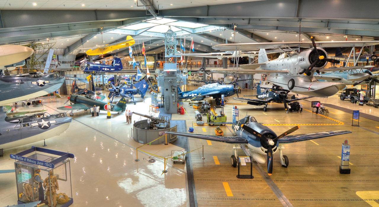 美国国家海军航空博物馆内令人震撼的精彩展品 美国国家海军航空博物馆内令人震撼的精彩展品
