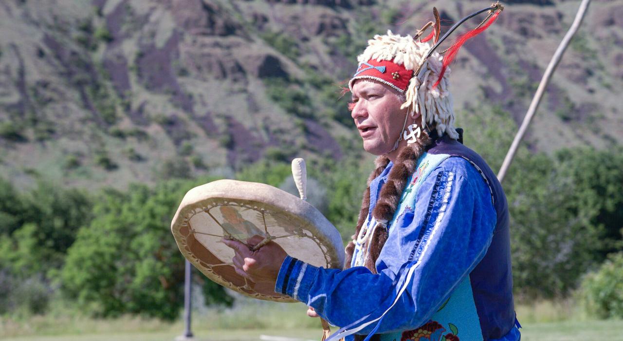 爱达荷州路易斯-克拉克山谷中内兹珀斯国家历史公园游客中心的文化展品