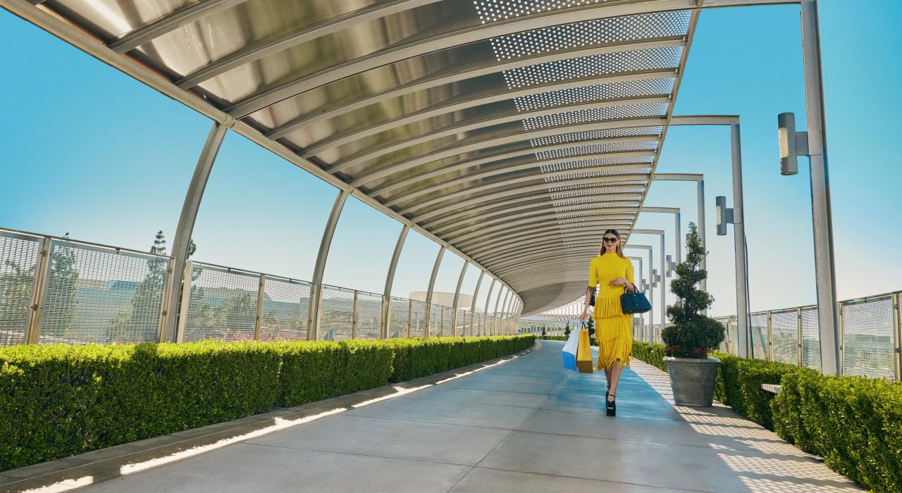 南海岸广场的一个入口 南海岸广场的一个入口