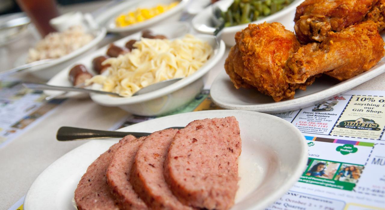 宾夕法尼亚州丰盛的荷兰风味美食